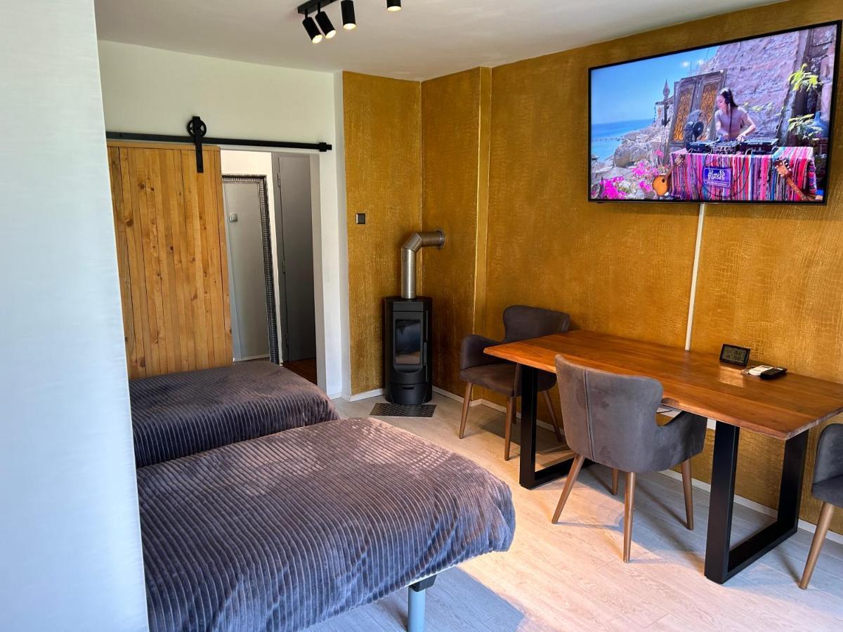 Apartment Gal ノヴォ メスト エクステリア 写真